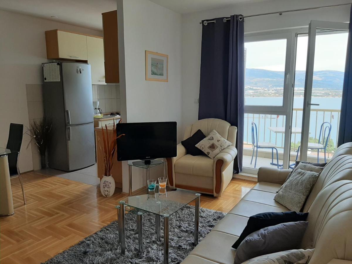 Apartment Jelena Trogir Bagian luar foto