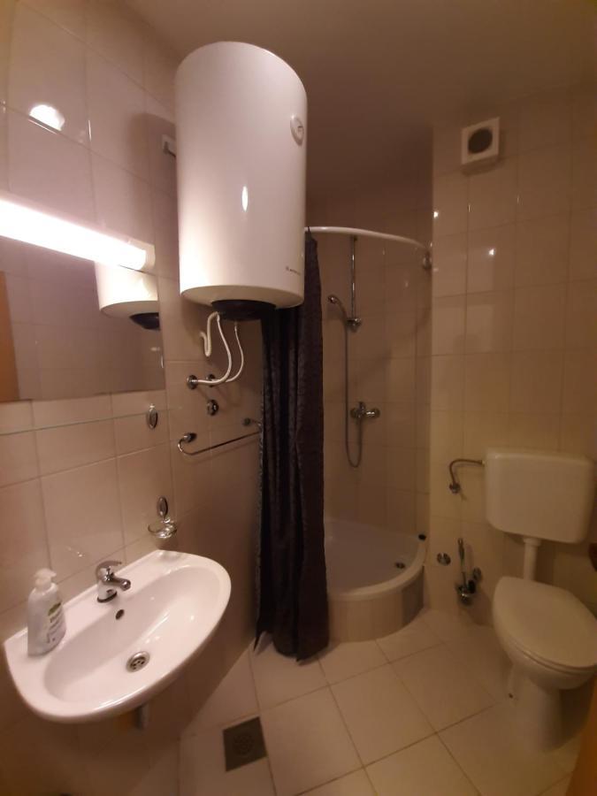Apartment Jelena Trogir Bagian luar foto