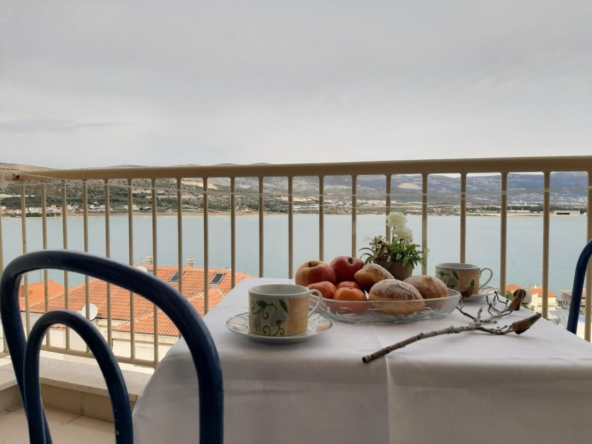 Apartment Jelena Trogir Bagian luar foto