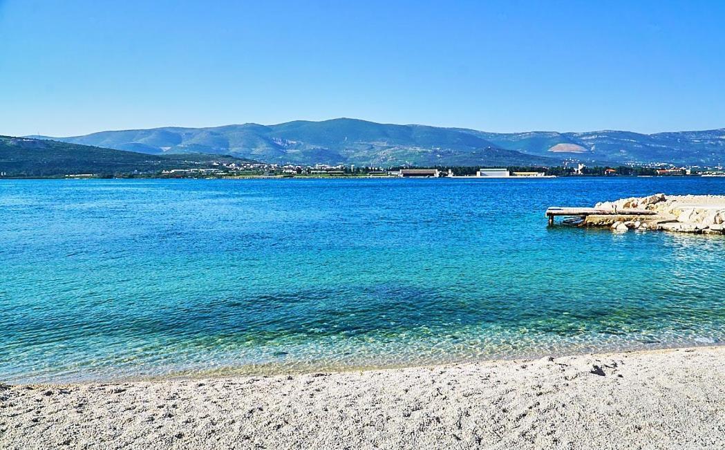 Apartment Jelena Trogir Bagian luar foto